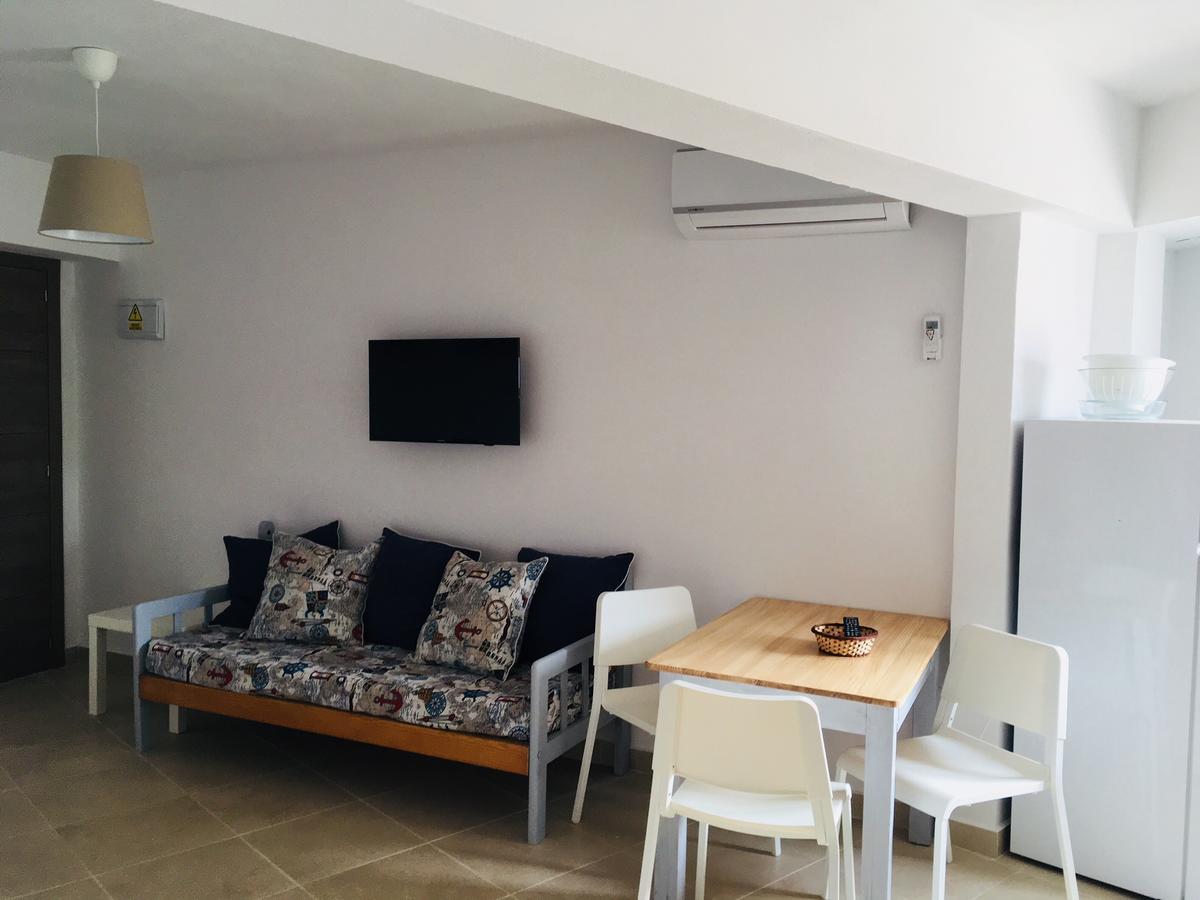 Apartamentos Calypso Punta Umbría المظهر الخارجي الصورة